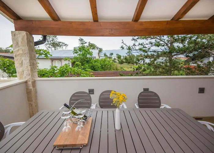 Malcic 2 By Interhome