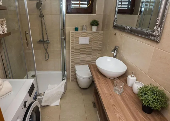 Malcic 2 By Interhome *